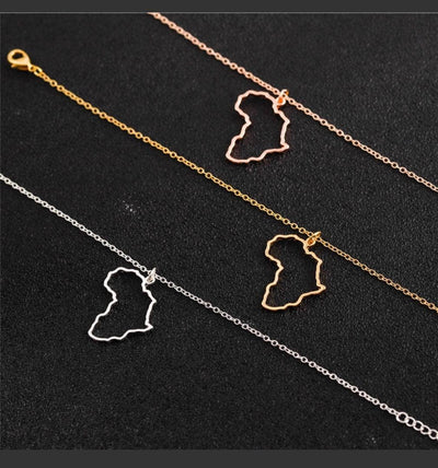 Necklace / pendant - African continent - Silver