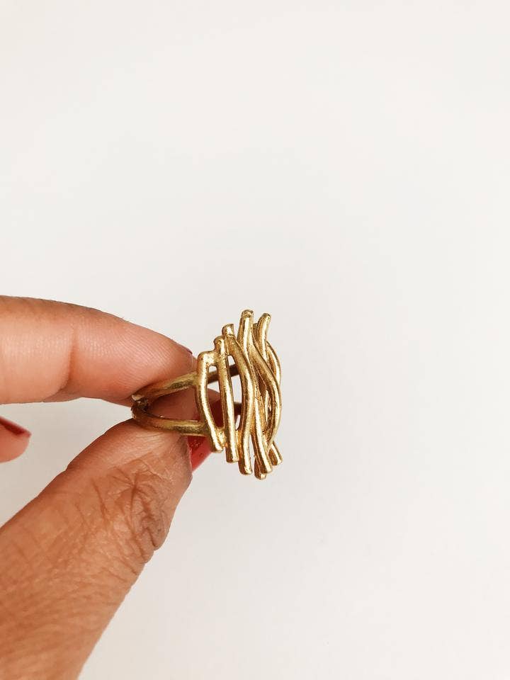 Raffia Ring