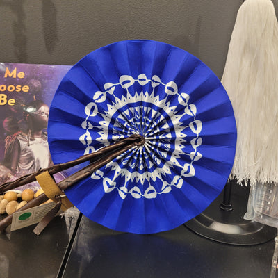 Folding fans