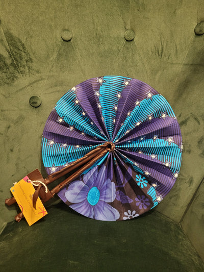 Folding fans