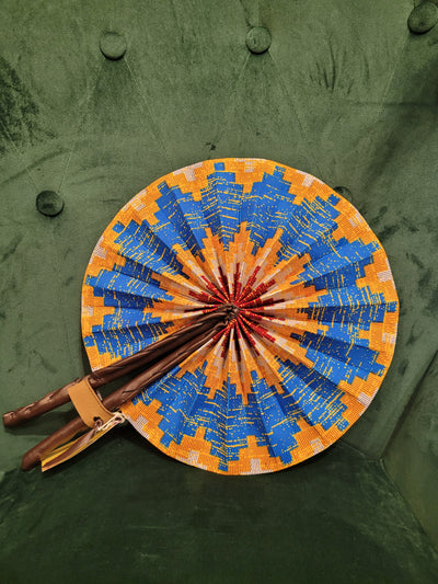 Folding fans
