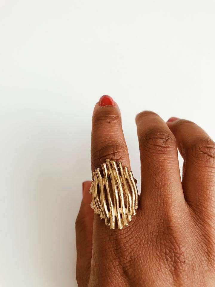 Raffia Ring
