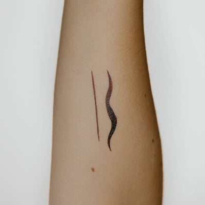 Brown Baddie Eyeliner