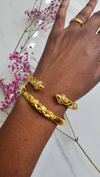 "Divine Feminine" Bangle Set